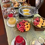 Astoria Hotel 3*