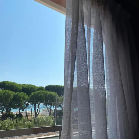 Astoria Hotel Pineto