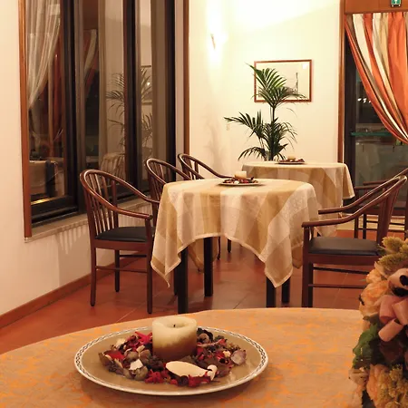 Astoria Hotel Pineto