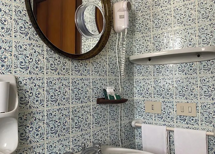 Astoria Szálloda 3*